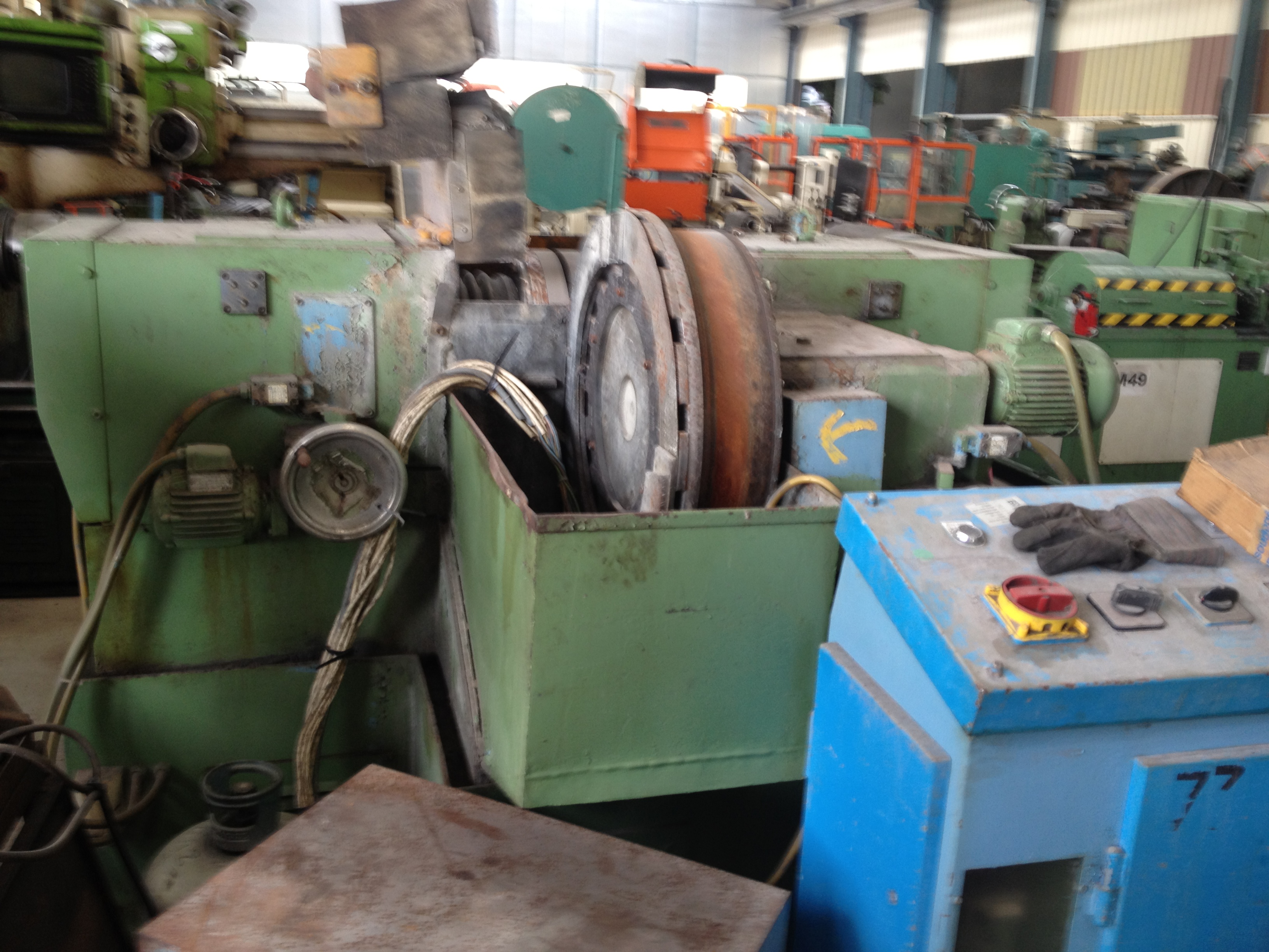 > </div>
<div class=